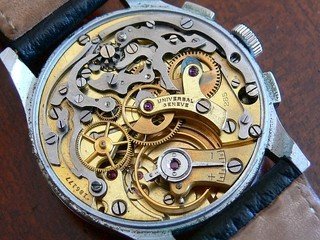 Universal Geneve caliber 285 movement – specifications and photo