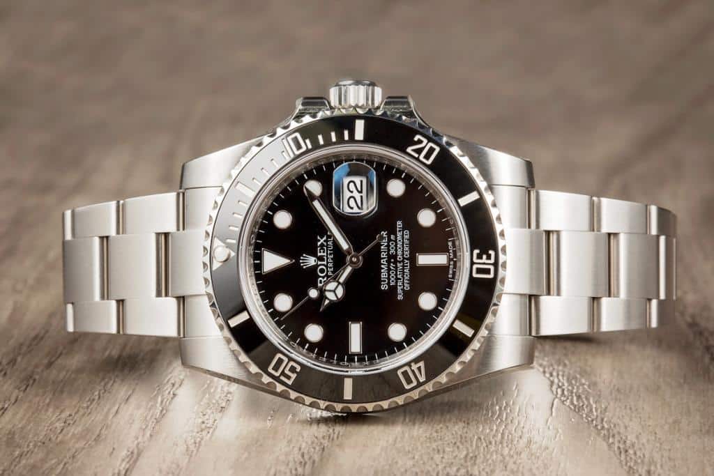 The Submariner: The History of a Diving Legend Bob Watches
