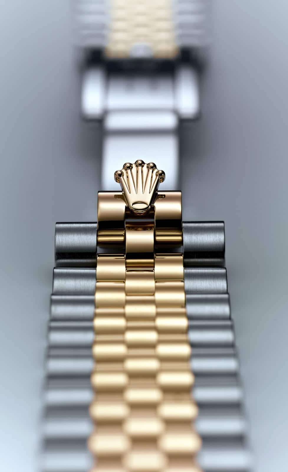 crown on the watches