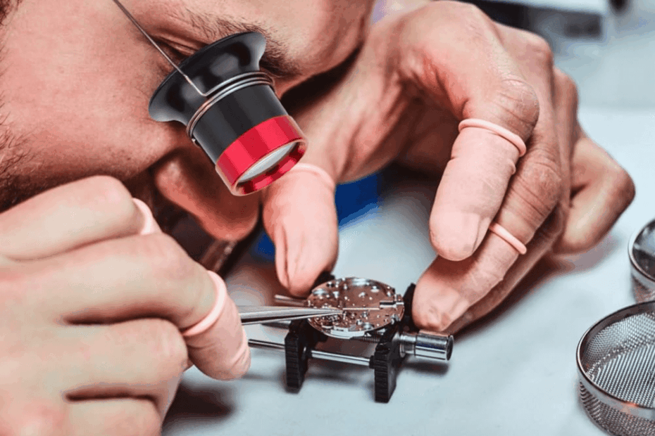 watchmaker loupe guide
