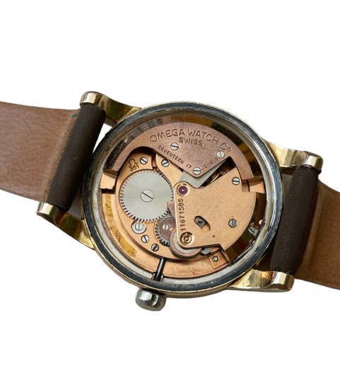 Vintage Omega ref. 2577 Bumper automatic men's watch caliber 351 34 mm