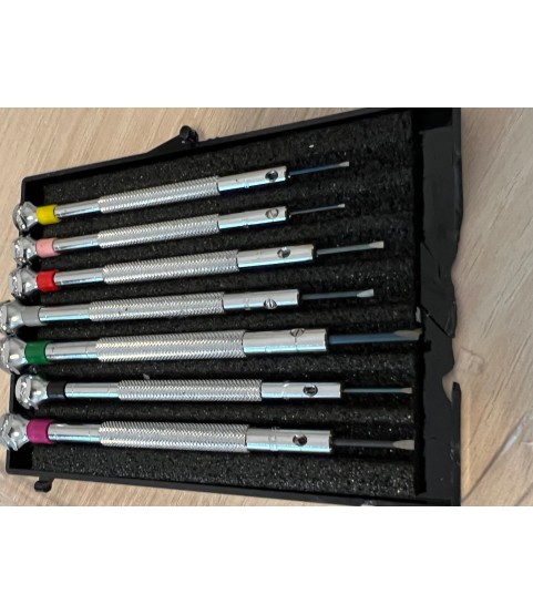 DAMAGED PACKAGING - Beco Technic Set of 7 Screwdrivers 0.60 to 2.00 mm in Plastic Box with Spare Blades - SEE PHOTOS