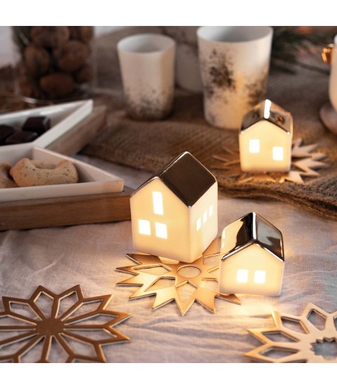Räder Medium LED Light House in Porcelain