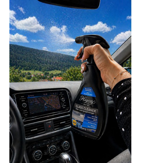 Hagerty Glass Cleaner Spray - Anti-Fog & Water-Repellent, 500 ml Hagerty Glass Cleaner Spray - Anti-Fog & Water-Repellent, 500 ml