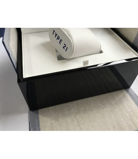 Dodane Type 21 flyback chronograph watch box