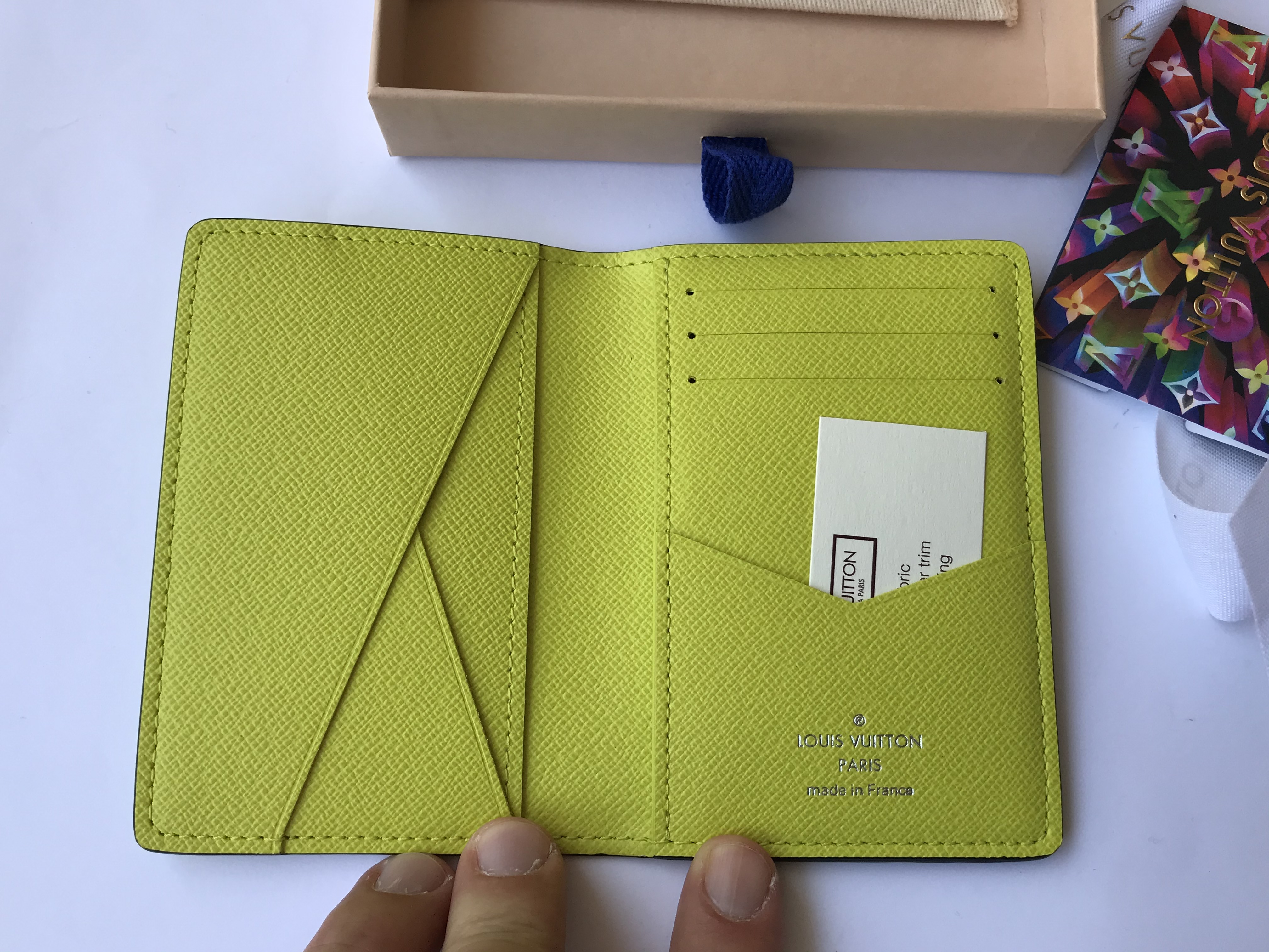 Louis Vuitton Pocket Organiser new Green Leather ref.137870 - Joli Closet