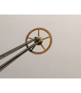 Venus 150 center wheel with pinion part