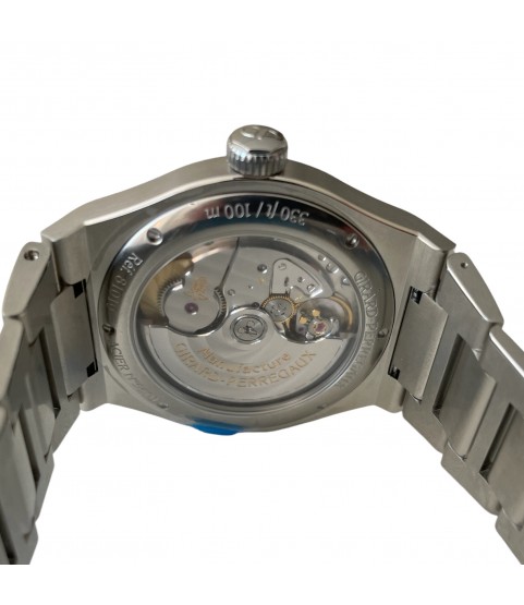 New Girard Perregaux Laureato 81010-11-634-11A men's watch 2022