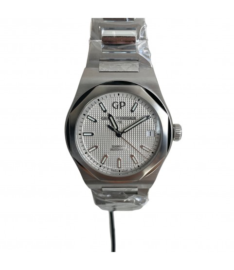 New Girard Perregaux Laureato 81010-11-131-11A men's watch 2022