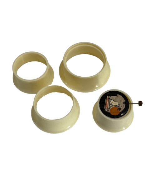 Set of 12 plastic movement holders with different size