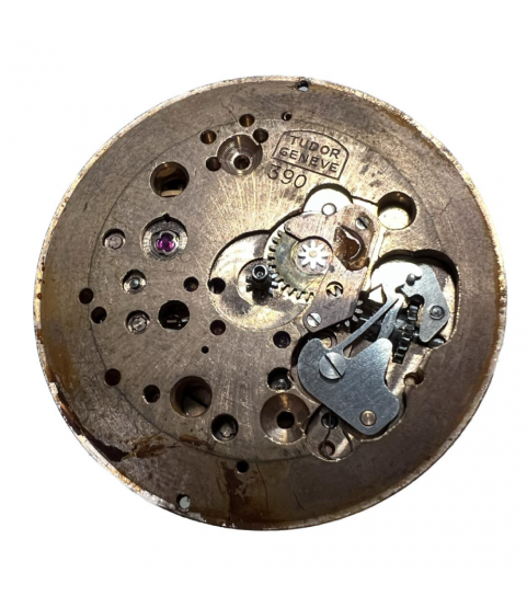 Tudor Oyster Prince caliber 390 automatic movement with dial and gold tone hands for repair or parts Tudor Oyster Prince caliber 390 automatic movement with dial and gold tone hands for repair or parts
