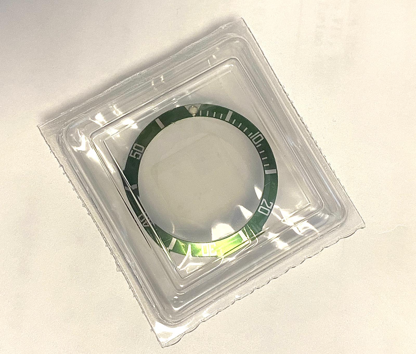 New Rolex Submariner 16610LV Watch 